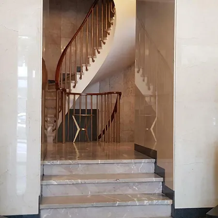 Min Apartment